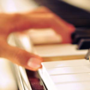 雪白丰满的肉体BBW
