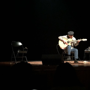 雪白丰满的肉体BBW
